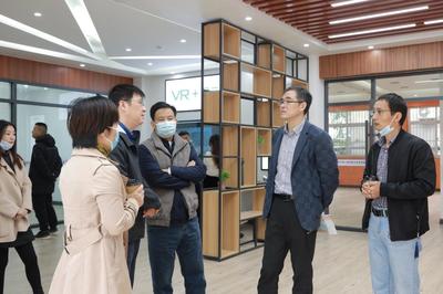 省人社廳考評專家組來校考核大學生創業孵化示范基地